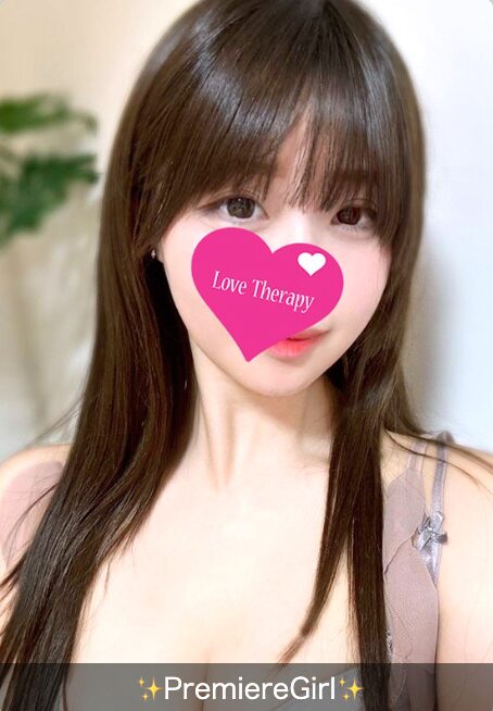 小鳥遊くるみ